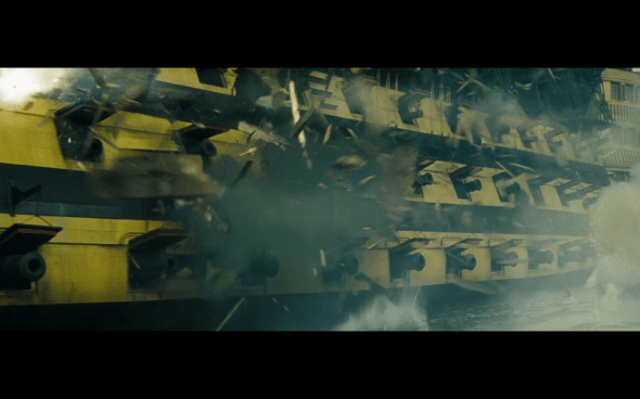 Pirates of the Caribbean At World's End - 2437