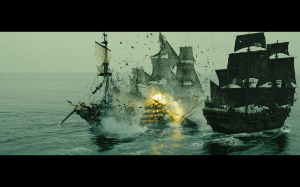 Pirates of the Caribbean At World's End - 2468