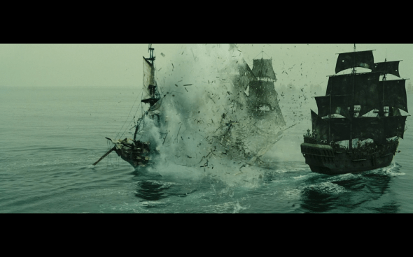 Pirates of the Caribbean At World's End - 2469