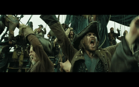 Pirates of the Caribbean At World's End - 2480