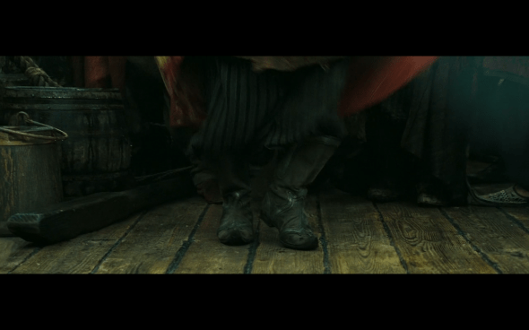 Pirates of the Caribbean At World's End - 2492