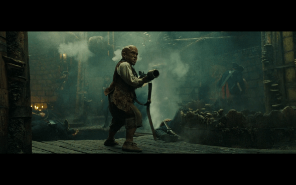 Pirates of the Caribbean At World's End - 303