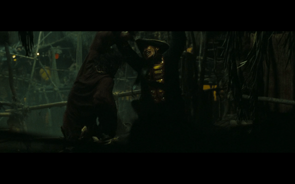 Pirates of the Caribbean At World's End - 316