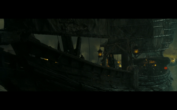 Pirates of the Caribbean At World's End - 381