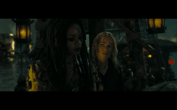 Pirates of the Caribbean At World's End - 382