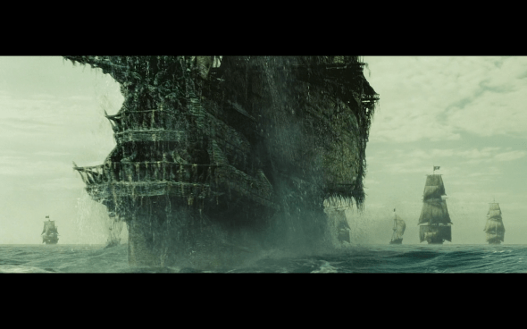 Pirates of the Caribbean At World's End - 387