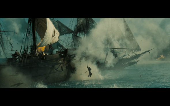 Pirates of the Caribbean At World's End - 390