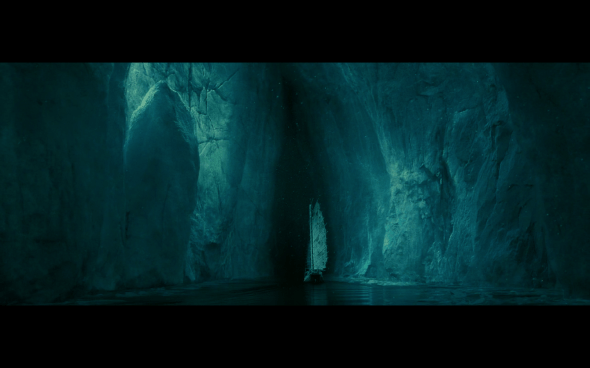 Pirates of the Caribbean At World's End - 425