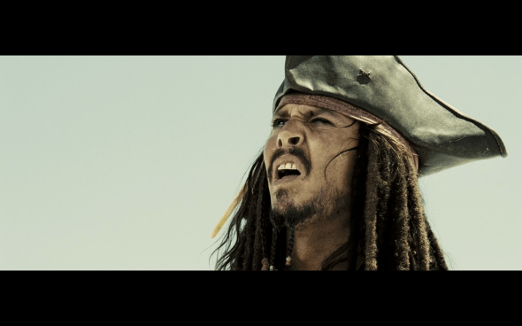 Pirates of the Caribbean At World's End - 600