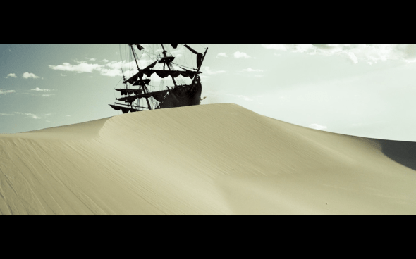 Pirates of the Caribbean At World's End - 617