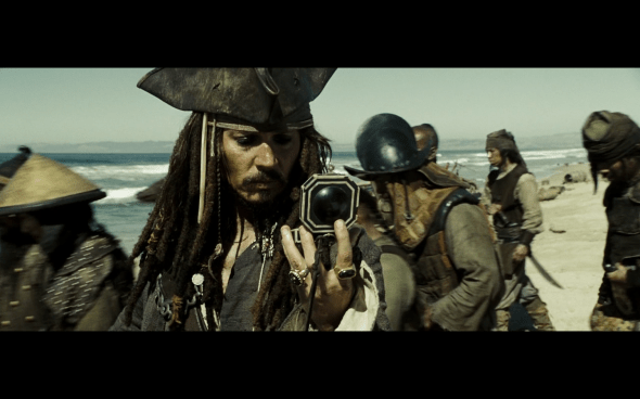 Pirates of the Caribbean At World's End - 692