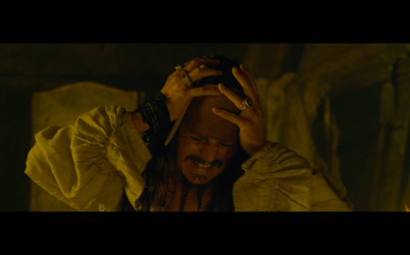 Pirates of the Caribbean On Stranger Tides - 1055
