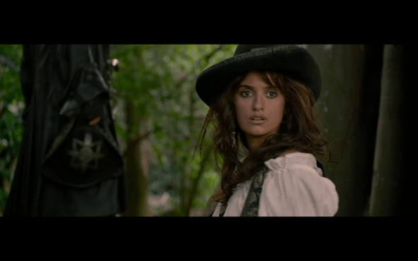 Pirates of the Caribbean On Stranger Tides - 1537