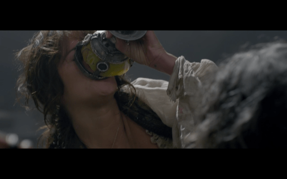 Pirates of the Caribbean On Stranger Tides - 2263