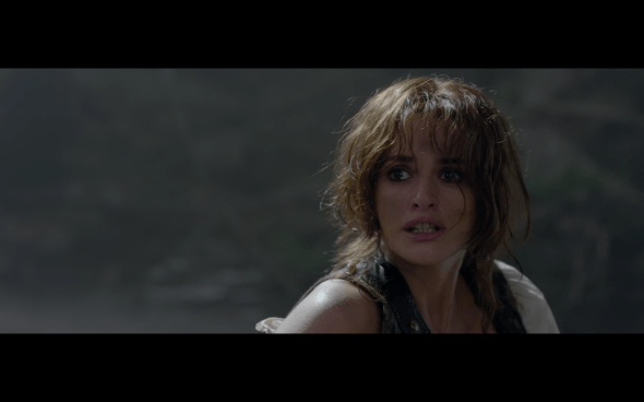 Pirates of the Caribbean On Stranger Tides - 2275