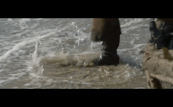 Pirates of the Caribbean On Stranger Tides - 2397