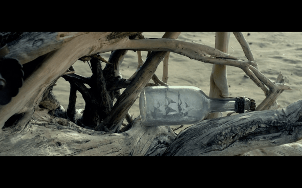 Pirates of the Caribbean On Stranger Tides - 2400