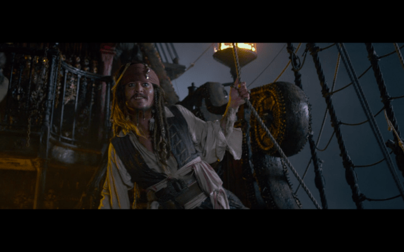 Pirates of the Caribbean On Stranger Tides - 834