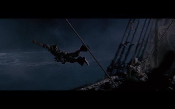 Pirates of the Caribbean On Stranger Tides - 900