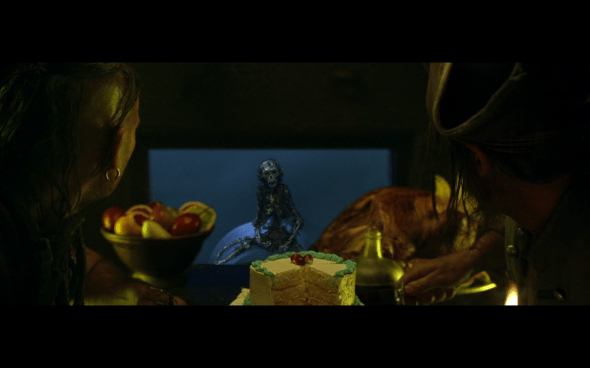 Pirates of the Caribbean The Curse of the Black Pearl - 2070