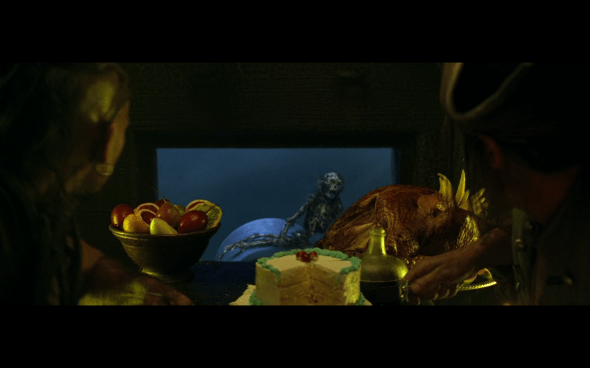 Pirates of the Caribbean The Curse of the Black Pearl - 2071