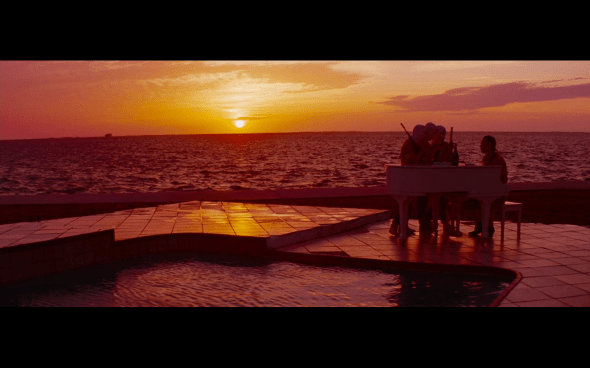 Spring Breakers - 38