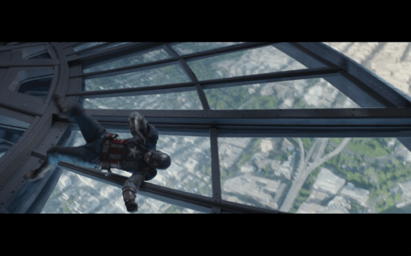 Captain America The Winter Soldier - 2211