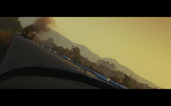 slumdog-millionaire-16